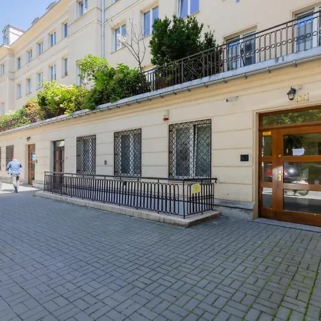 Apartman Comfy Centre By Renters *