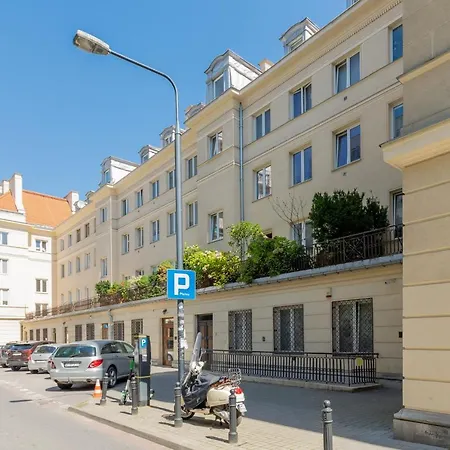 Comfy Centre By Renters Warschau